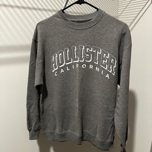 NWOT Hollister Gray Sweatshirt